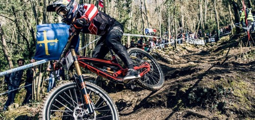two-wins-from-two-in-lourdes-for-aaron-gwin